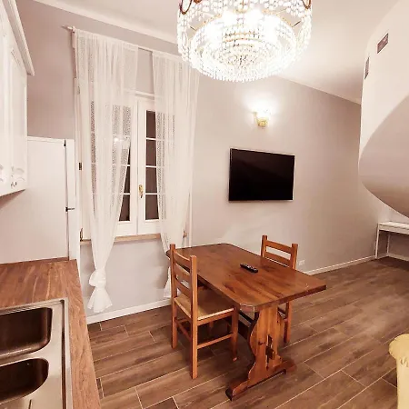 Casa Magnolia Apartment Pomezia