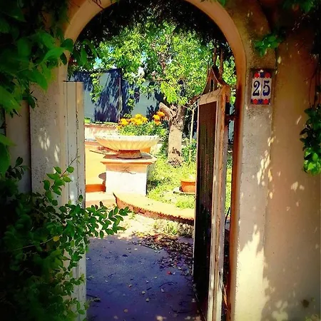 Casa Magnolia Apartment Pomezia